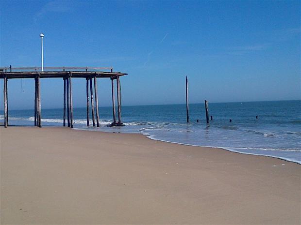 Sandy Removes Pier